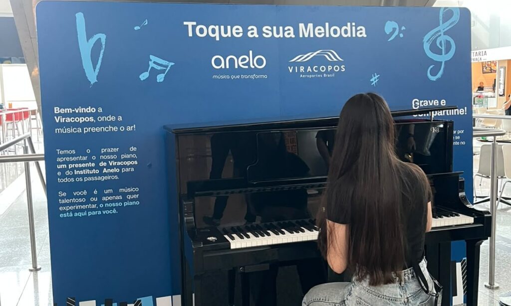 Pianos públicos instalados em Viracopos e Prefeitura de Campinas no Dia da Música