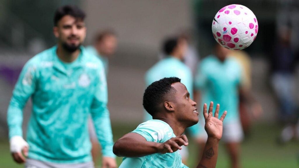 Palmeiras se prepara para duelo decisivo contra o Bahia